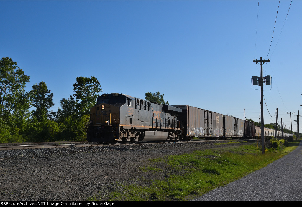 CSX 3205